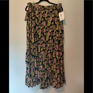 SZ XL LuLaRoe Deanne Skirt